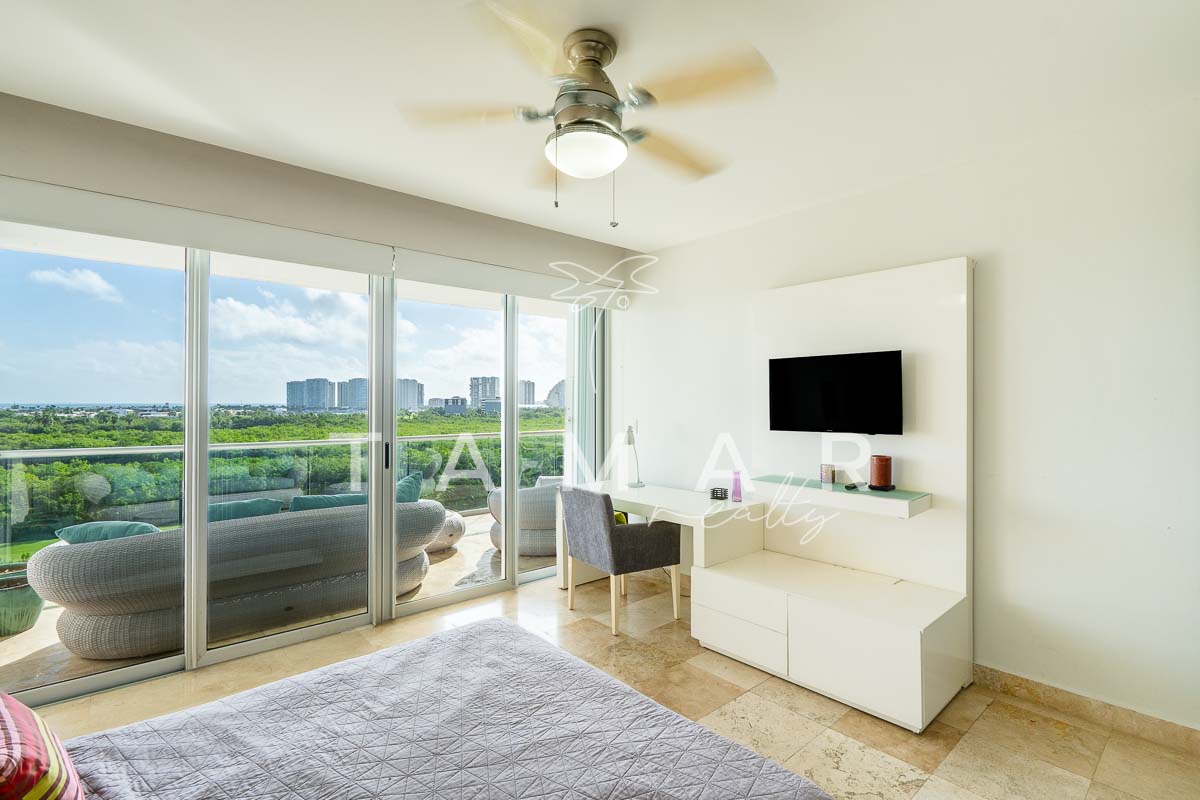 Sky Cancun Residences